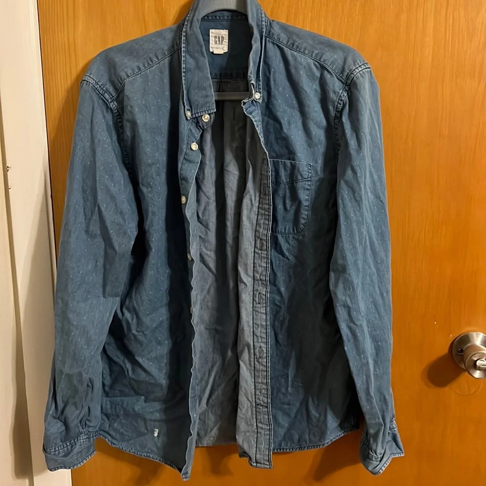 Blue button down - Picture 1 of 2